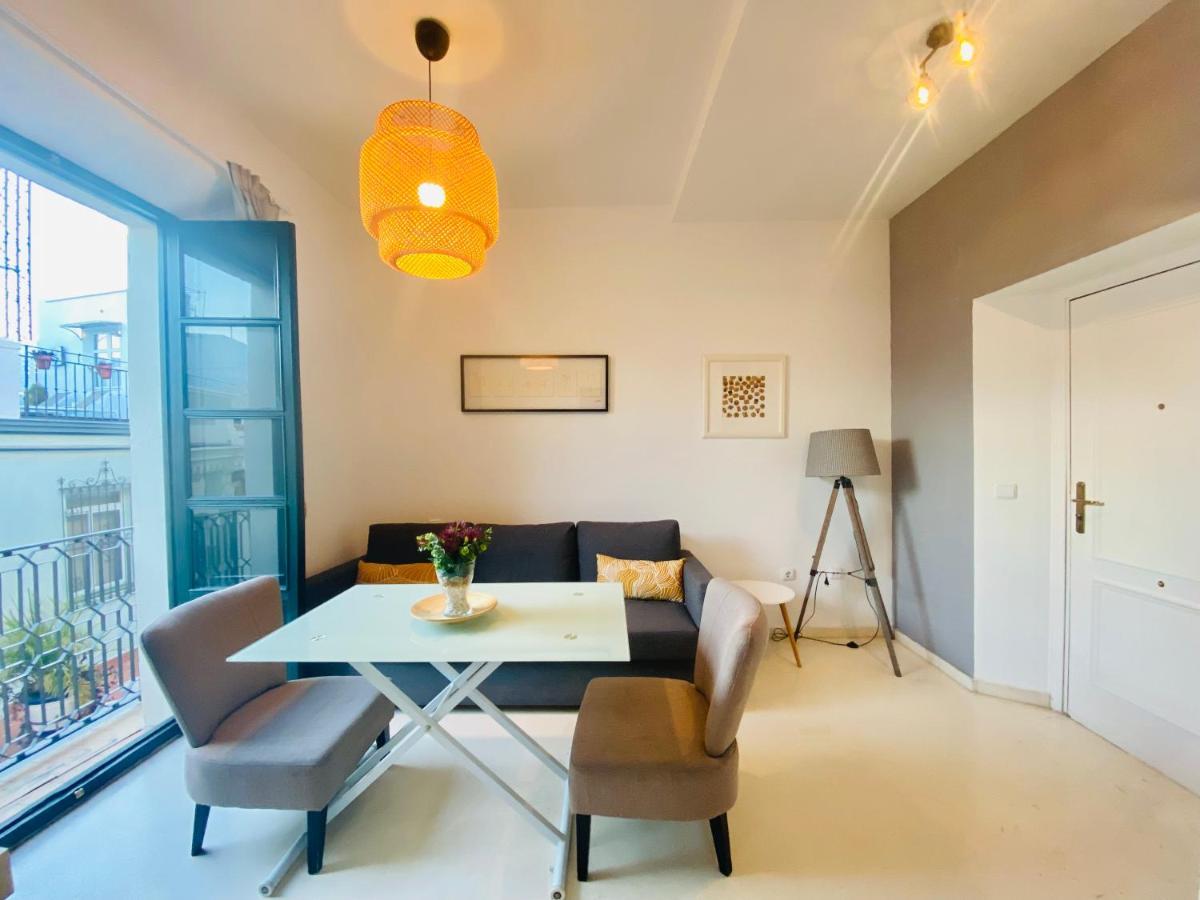 Apartamento Álvarez Quintero - Catedral Sevilla Exterior foto