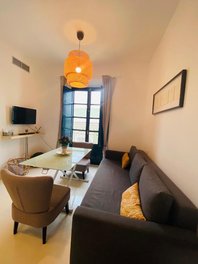 Apartamento Álvarez Quintero - Catedral Sevilla Exterior foto